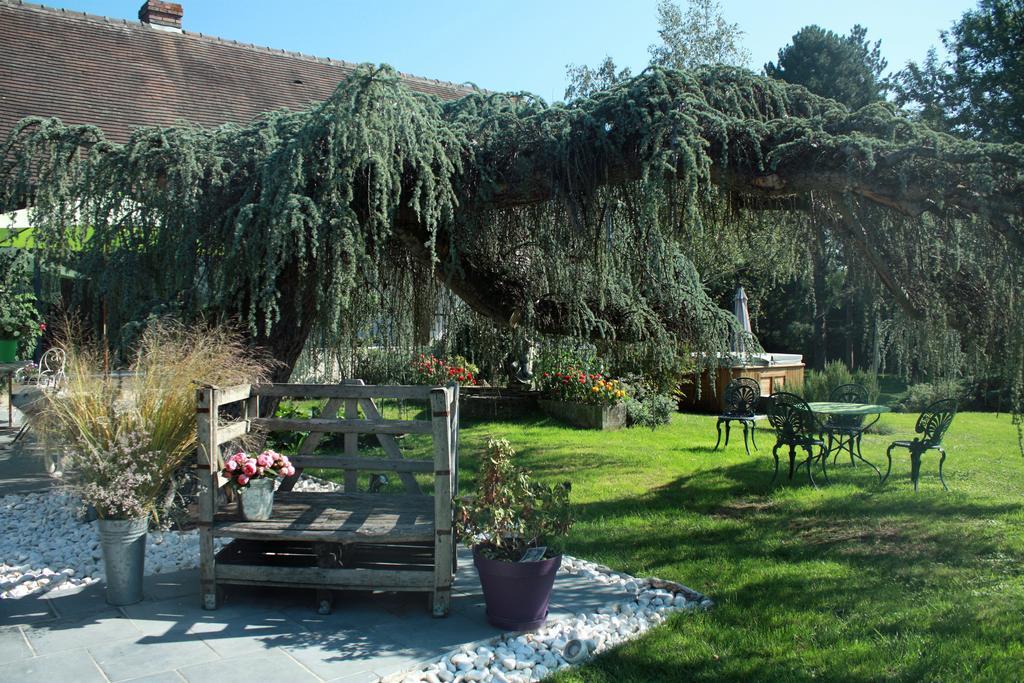 Maison Prairie Bonheur Bed & Breakfast Magny-les-Hameaux Exterior photo
